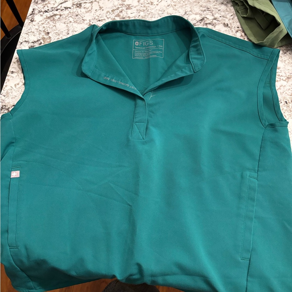 Figs Rafaela Scrub Top